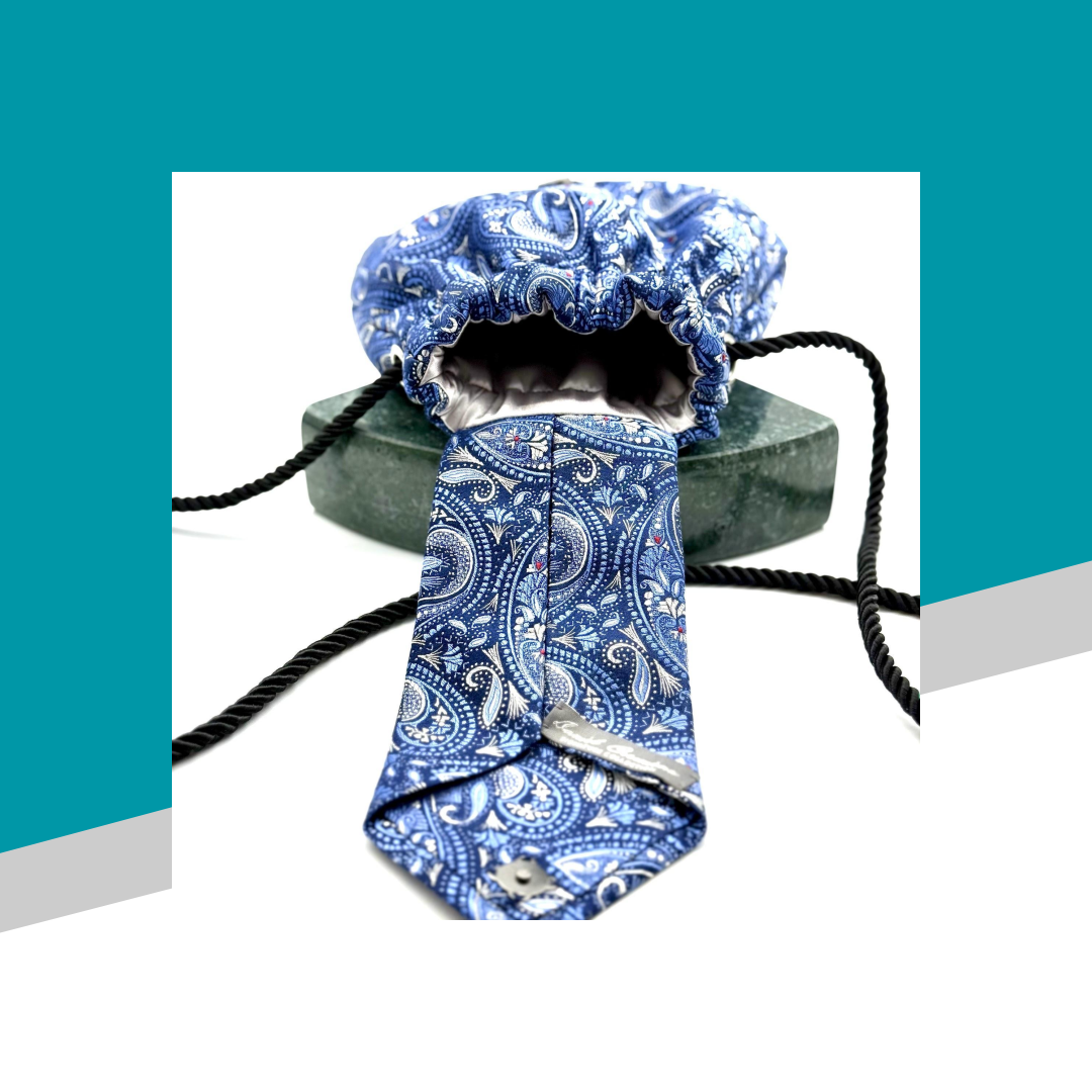 Blue paisley silk purse made from Cremieux tie